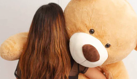 The Psychology of Why We Love Giant Teddy Bears