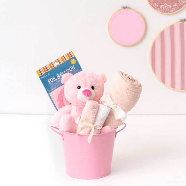 Baby Hamper Toby in Bucket Baby Pink